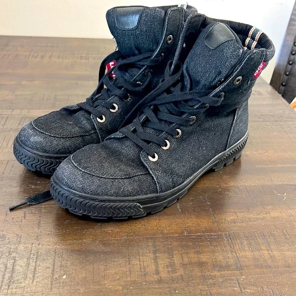 NWT LEVI\'S Lace-up High-top Denim/Leather Boots Levi main image 3